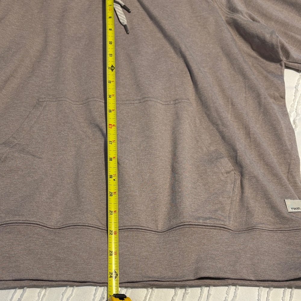 Vuori Women’s Halo Oversized Hoodie - Picture 9 of 9